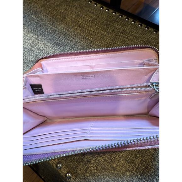 Coach Wallet - Picture 2 of 4